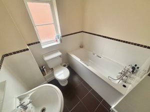 Family Bathroom- click for photo gallery